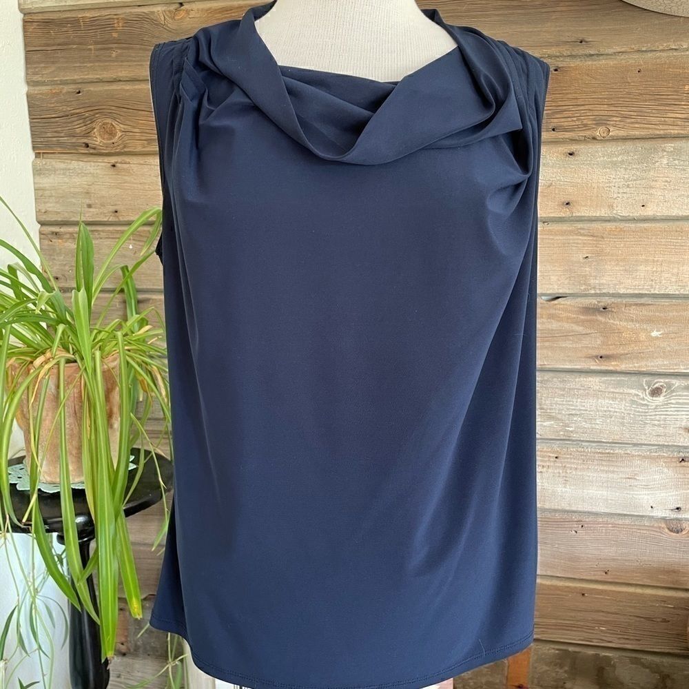 Claudia Richard Sleeveless Navy Blouse Top EUC